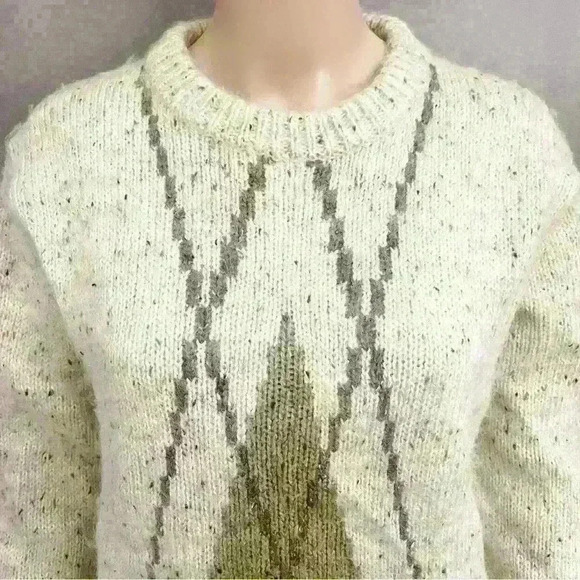 Vintage Mohair Wool blend Crew Neck Relaxed Fit Beige Sweater Jumper. - Picture 2 of 11